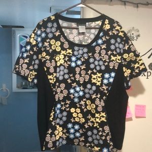 Cherokee 3X scrubs top